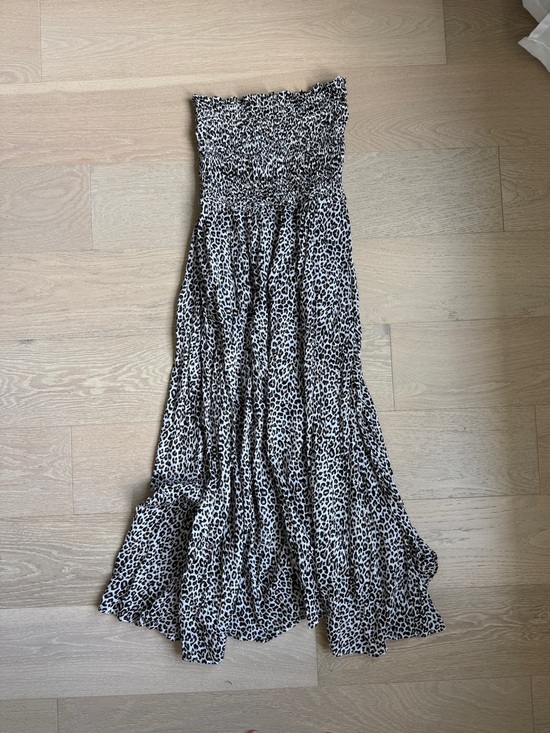 J. Crew Other - J. Crew Smoked Maxi Dress in Leopard Print